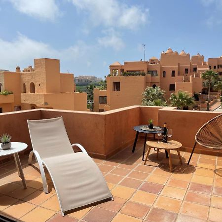 2311-Modern Apt With Sea And Pool Views San Luis de Sabinillas Bagian luar foto